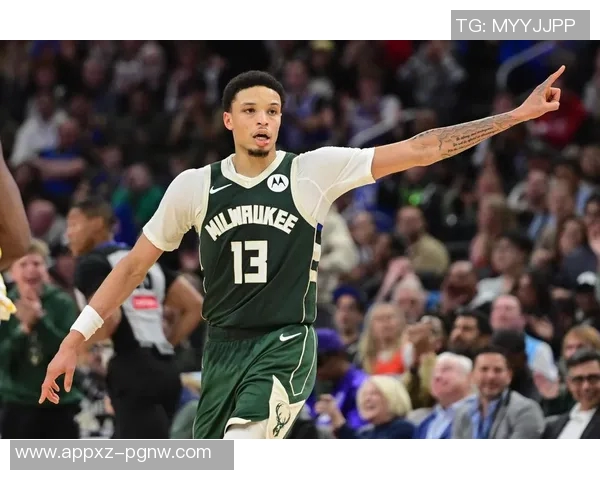 特纳称字母哥吸引防守能力强让他有时觉得自己出手次数过多