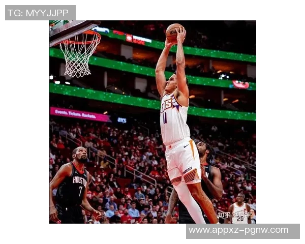 布克盛赞吉莱斯皮为纯粹篮球手称其内心深处是赢家 布克盛赞吉莱斯皮为纯粹篮球手称其内心深处是赢家