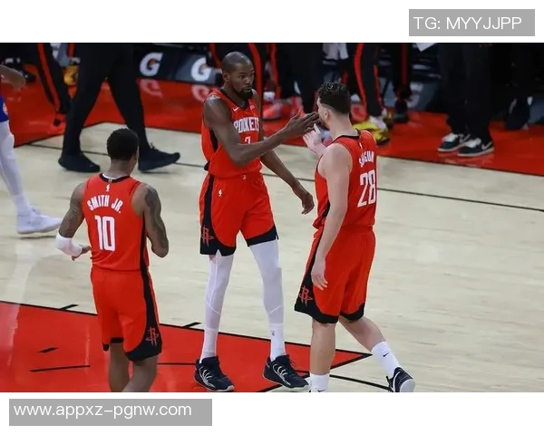 纳斯透露近期训练专注阵容与战术调整以提升球队磨合效果 纳斯透露近期训练专注阵容与战术调整以提升球队磨合效果